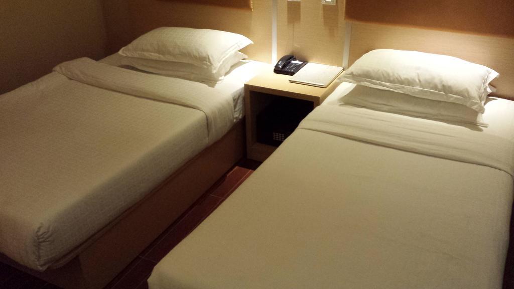 Aira Hotel Kuala Lumpur Phòng bức ảnh