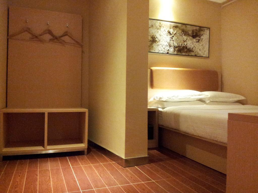 Aira Hotel Kuala Lumpur Phòng bức ảnh